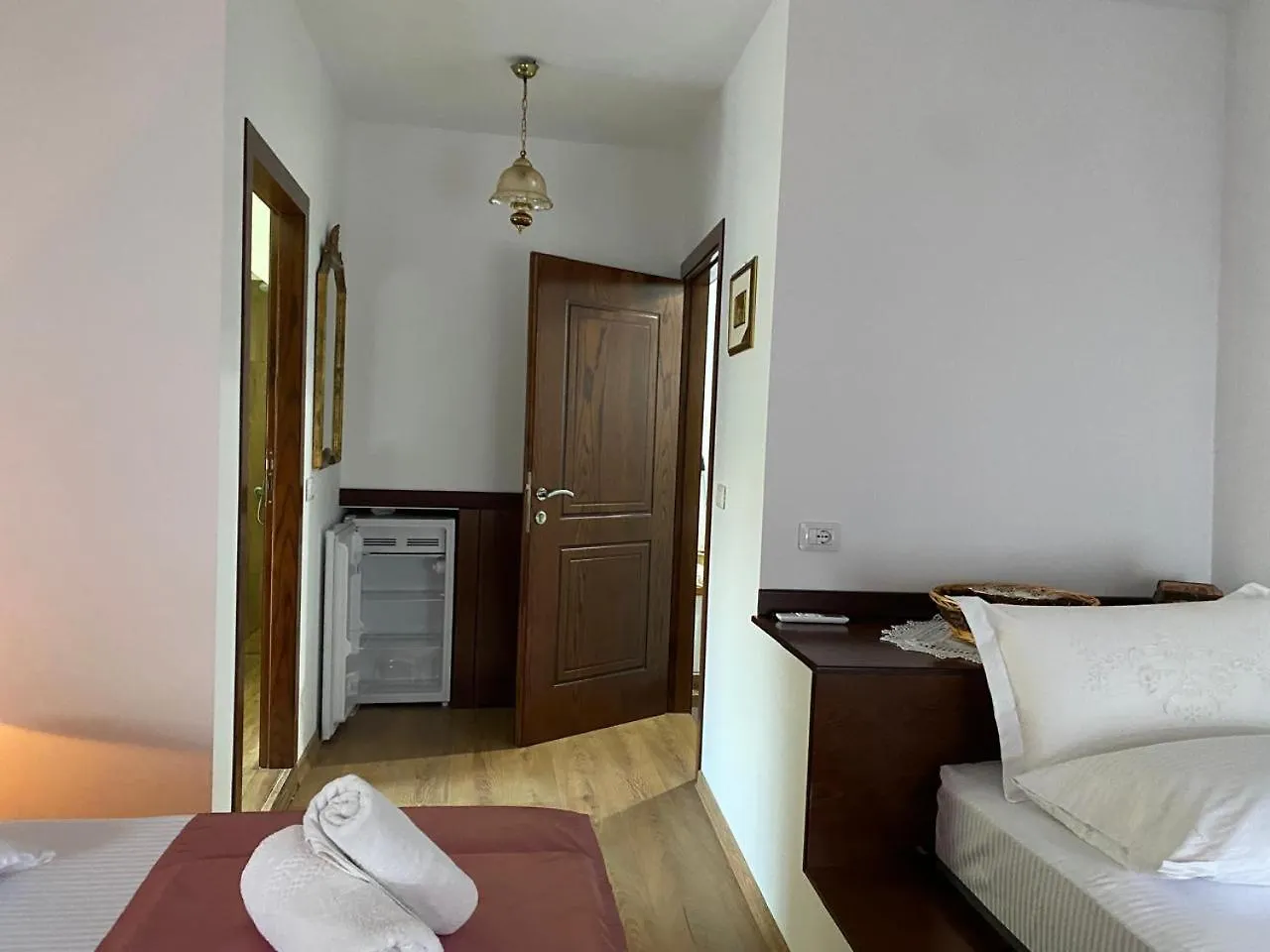 Yuri Guest House Gjirokaster
