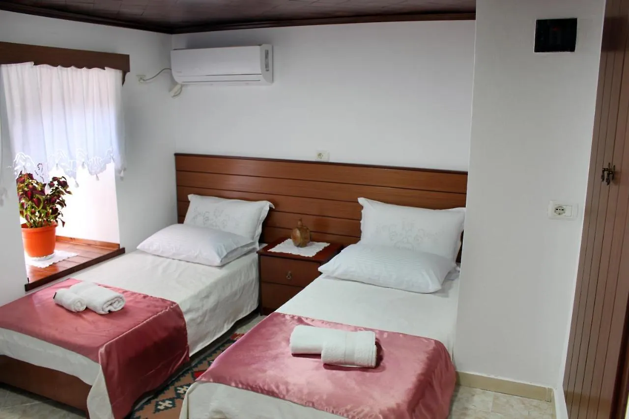 Yuri Guest House Gjirokaster