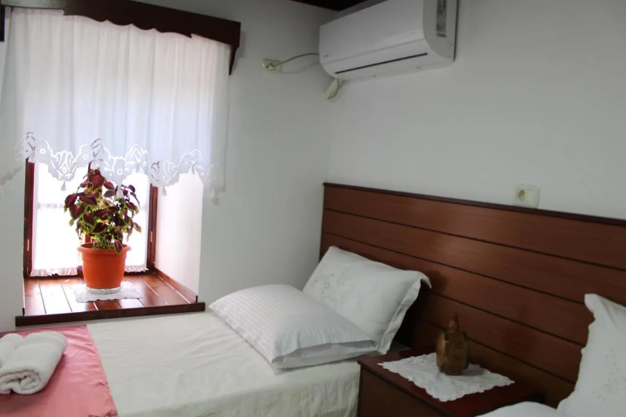 Appartamento Yuri Guest House Gjirokastër